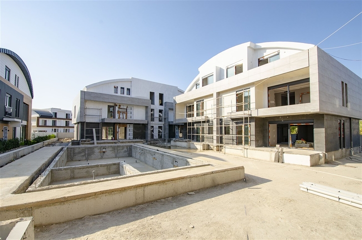 Villen in der Endphase des Baus in Konyaalti 