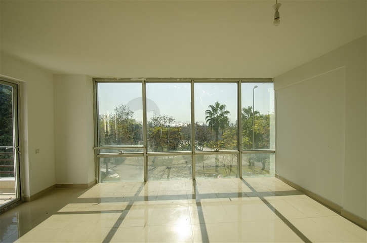 Verkauf Geschäftszentrum im Stadtteil Lara Antalya Verkauf Geschäftszentrum im Stadtteil Lara Antalya