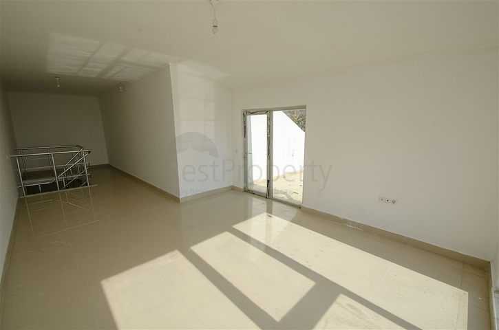 Verkauf Geschäftszentrum im Stadtteil Lara Antalya Verkauf Geschäftszentrum im Stadtteil Lara Antalya