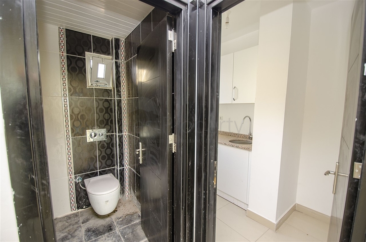 Verkauf Geschäftszentrum im Stadtteil Lara Antalya Verkauf Geschäftszentrum im Stadtteil Lara Antalya