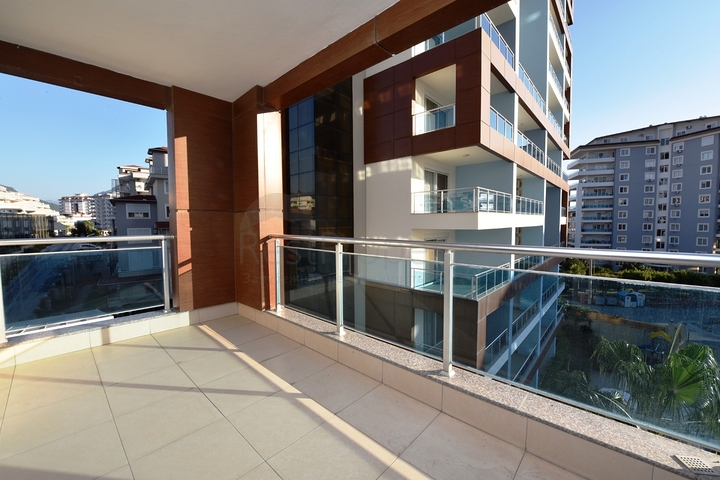 Möblierte Wohnung mit zwei Schlafzimmern zur Miete.