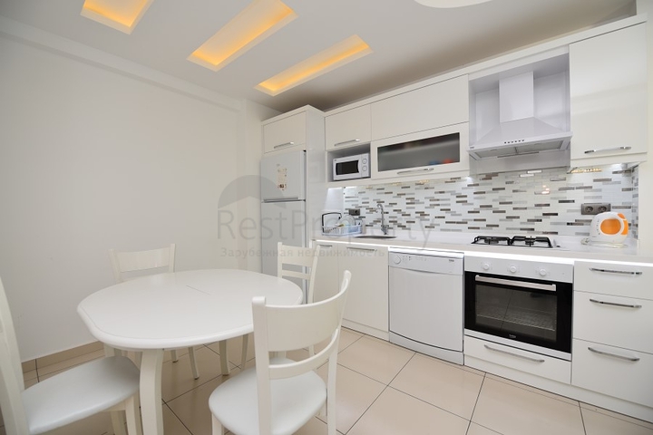 1+1 Wohnung in einem Komplex mit einer reichen Infrastruktur