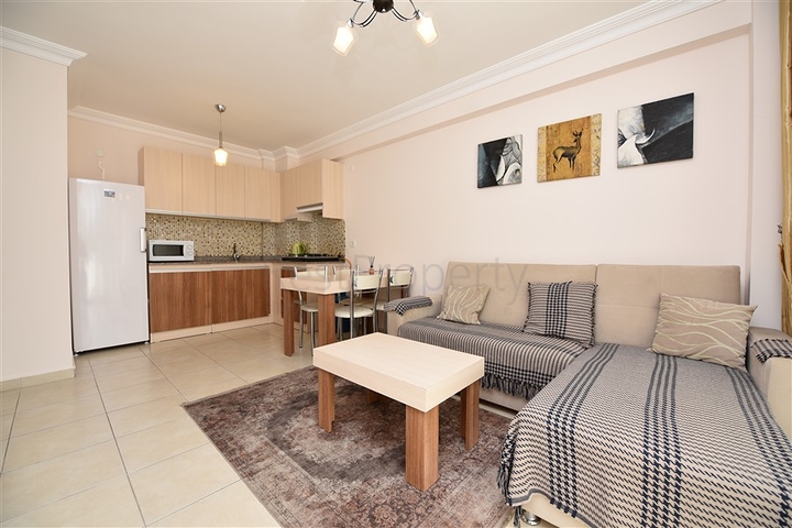 Zweizimmerwohnung zur Miete in Mahmutlar (Alanya)