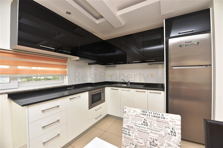 Möblierte Wohnung mit zwei Schlafzimmern zu vermieten