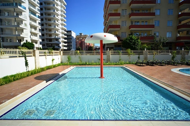 Zweizimmerwohnung in einem Komplex mit Infrastruktur 