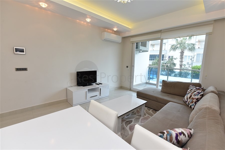 Zweizimmerwohnung in einem Komplex mit Infrastruktur 