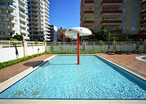 Zweizimmerwohnung in einem Komplex mit Infrastruktur 