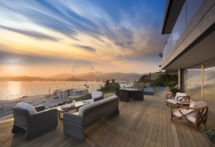 Villen mit Blick auf das Hauptschloss von Bodrum und die Inseln Kos und Karaada