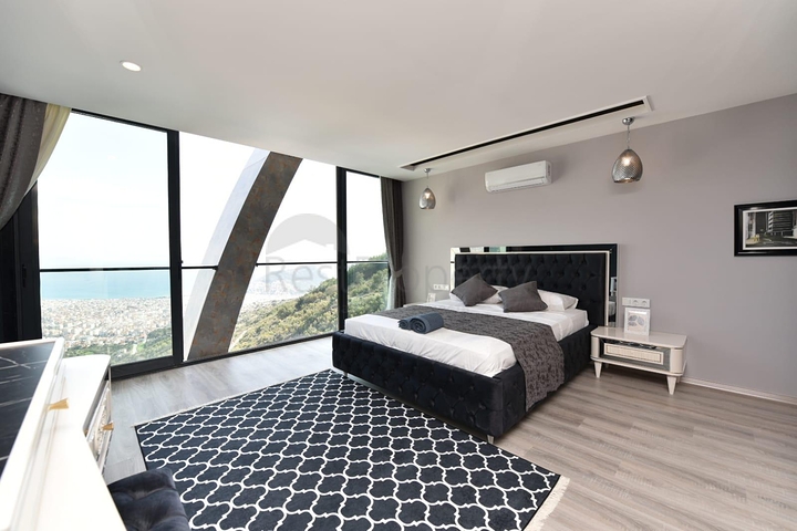 VIP-Level-Villa zur Miete im Zentrum von Alanya