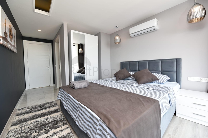 VIP-Level-Villa zur Miete im Zentrum von Alanya