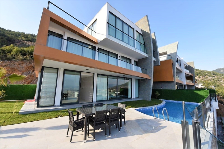 VIP-Level-Villa zur Miete im Zentrum von Alanya