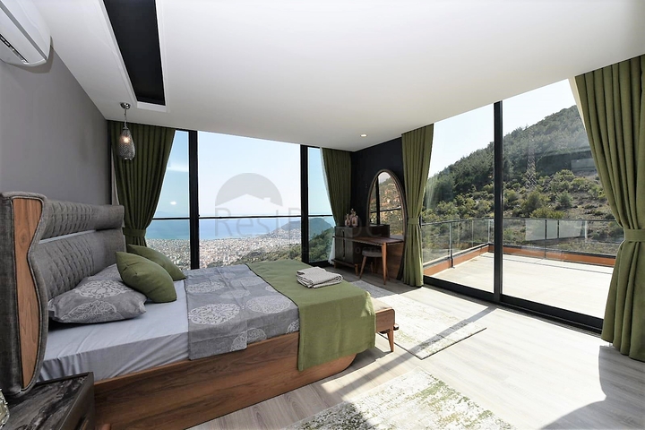 VIP-Level-Villa zur Miete im Zentrum von Alanya