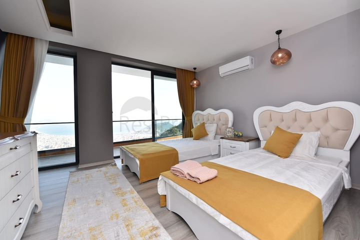 VIP-Level-Villa zur Miete im Zentrum von Alanya