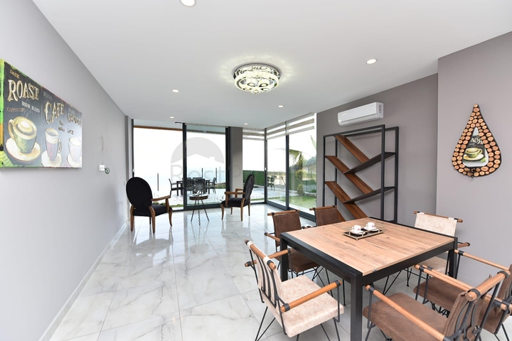 VIP-Level-Villa zur Miete im Zentrum von Alanya