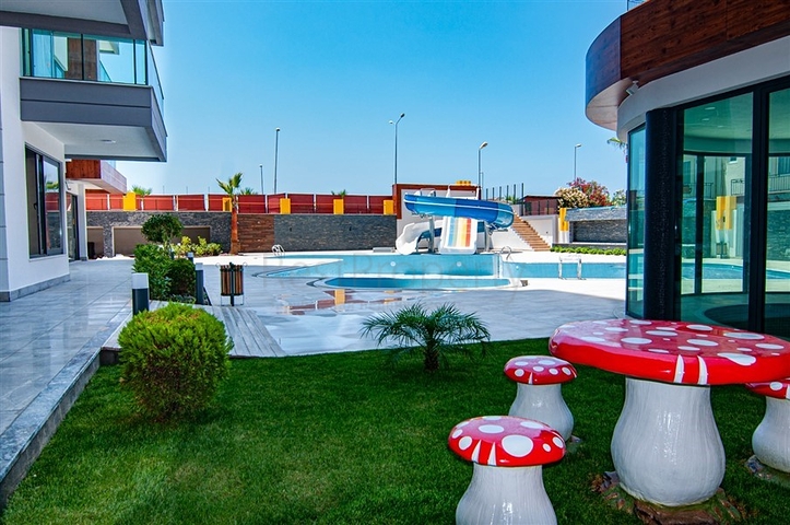 Geräumiges Penthouse an der ersten Küste 