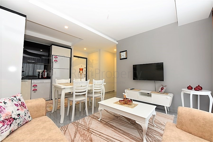 1+1 möblierte Wohnung in einem neuen Komplex 