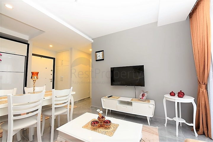 1+1 möblierte Wohnung in einem neuen Komplex 