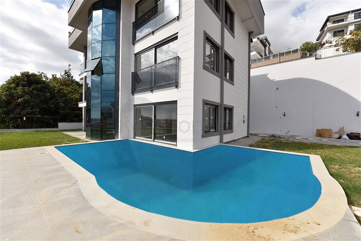 Geräumige Villa im Zentrum von Alanya mit herrlichem Panoramablick auf das Meer