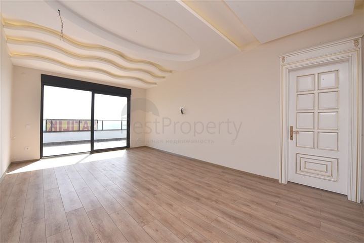 Geräumige Villa im Zentrum von Alanya mit herrlichem Panoramablick auf das Meer