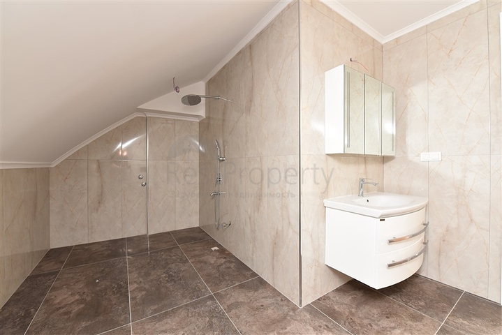 Geräumige Villa im Zentrum von Alanya mit herrlichem Panoramablick auf das Meer