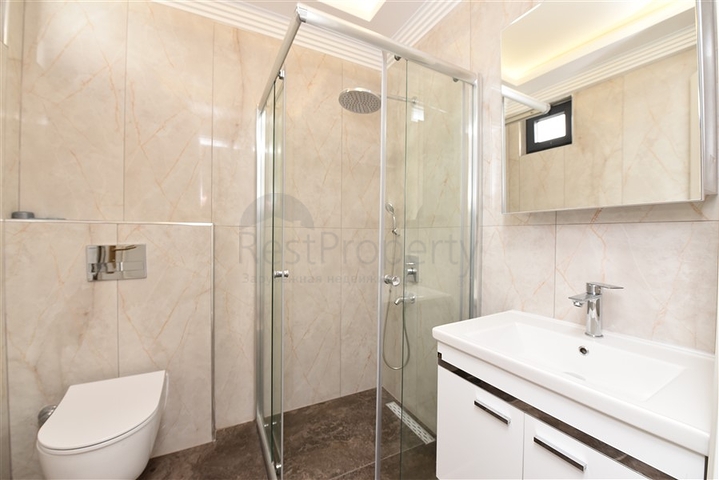 Geräumige Villa im Zentrum von Alanya mit herrlichem Panoramablick auf das Meer