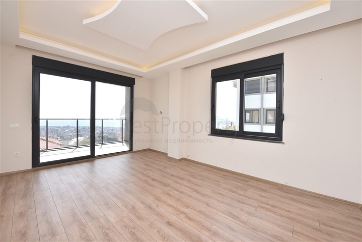 Geräumige Villa im Zentrum von Alanya mit herrlichem Panoramablick auf das Meer