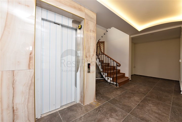 Geräumige Villa im Zentrum von Alanya mit herrlichem Panoramablick auf das Meer