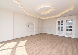 Geräumige Villa im Zentrum von Alanya mit herrlichem Panoramablick auf das Meer