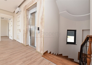 Geräumige Villa im Zentrum von Alanya mit herrlichem Panoramablick auf das Meer