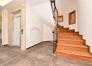 Geräumige Villa im Zentrum von Alanya mit herrlichem Panoramablick auf das Meer