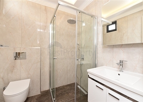 Geräumige Villa im Zentrum von Alanya mit herrlichem Panoramablick auf das Meer