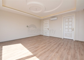 Geräumige Villa im Zentrum von Alanya mit herrlichem Panoramablick auf das Meer