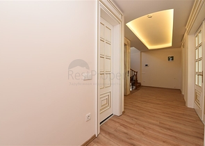 Geräumige Villa im Zentrum von Alanya mit herrlichem Panoramablick auf das Meer