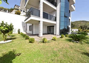 Geräumige Villa im Zentrum von Alanya mit herrlichem Panoramablick auf das Meer
