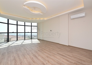 Geräumige Villa im Zentrum von Alanya mit herrlichem Panoramablick auf das Meer