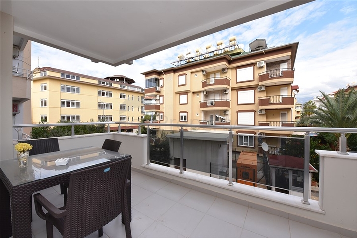 Gemütliche Dreizimmerwohnung im europäischen Bezirk Oba Gemütliche Dreizimmerwohnung im europäischen Bezirk Oba