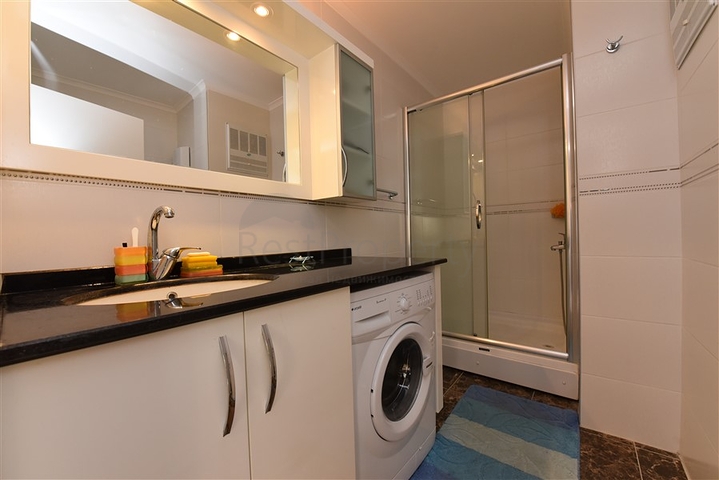 Gemütliche Dreizimmerwohnung im europäischen Bezirk Oba Gemütliche Dreizimmerwohnung im europäischen Bezirk Oba