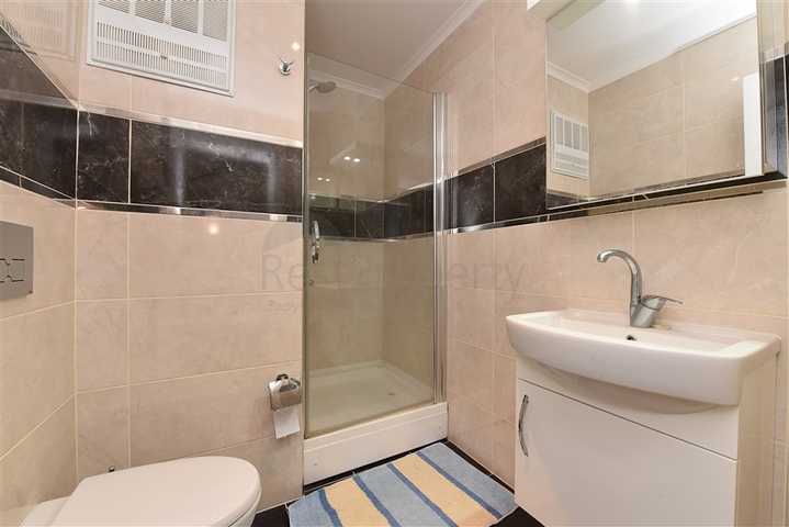 Gemütliche Dreizimmerwohnung im europäischen Bezirk Oba Gemütliche Dreizimmerwohnung im europäischen Bezirk Oba