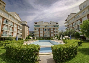 Wohnung 2+1 möbliert in der Mündung Konyaalti 600 m vom Meer entfernt