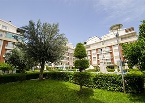 Wohnung 2+1 möbliert in der Mündung Konyaalti 600 m vom Meer entfernt