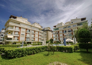 Wohnung 2+1 möbliert in der Mündung Konyaalti 600 m vom Meer entfernt