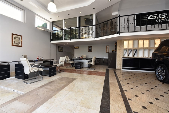 Wohnungen und Geschäftsräume in der Gegend von Dschikkilli