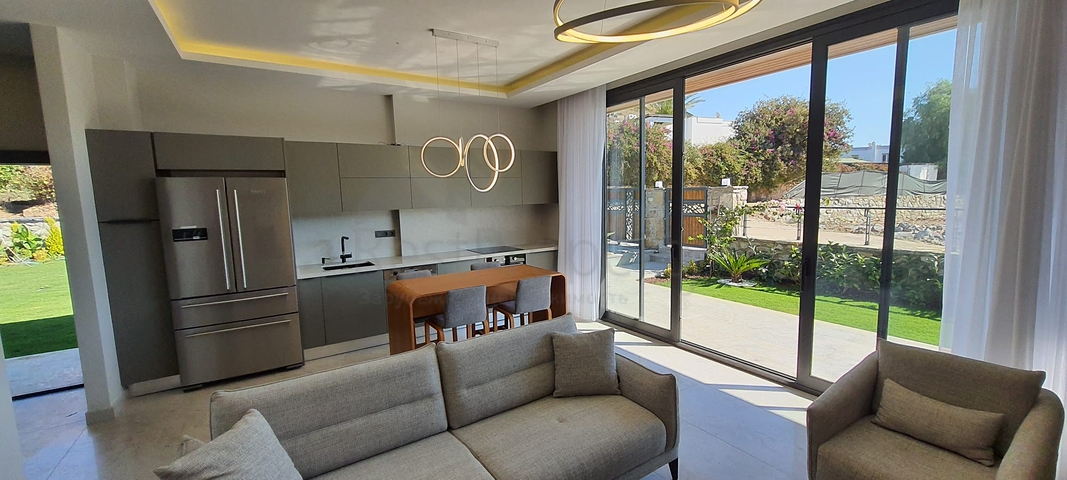 Einzigartige Residenz auf der Halbinsel Bodrum! (stufe 2)