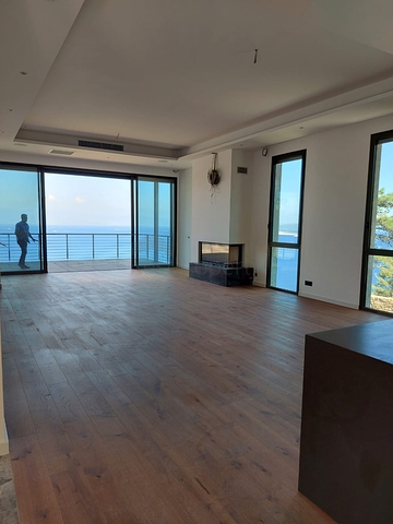 Luxus-Projekt in einer paradiesischen Ecke der Demirbükü-Bucht