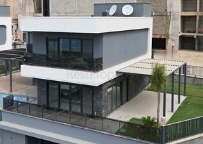 Investitionsprojekt von Luxusvillen im Komplex des Bezirks Tepe