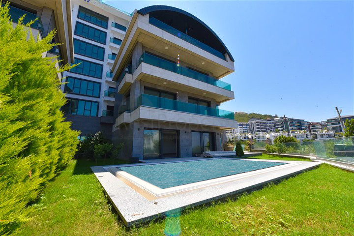 Villen im Premium-Segment an der ersten Küste in Kargicak