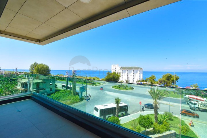 Villen im Premium-Segment an der ersten Küste in Kargicak