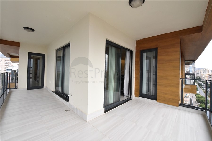 Penthouse 3+1 in Mahmutlar zur Miete