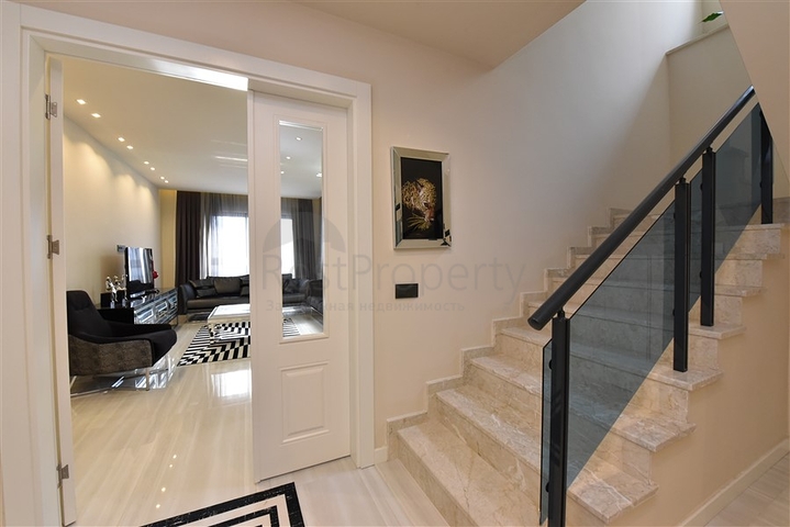 Penthouse 3+1 in Mahmutlar zur Miete