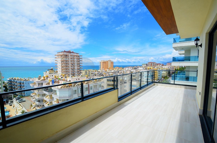 Penthouse 3+1 in Mahmutlar zur Miete